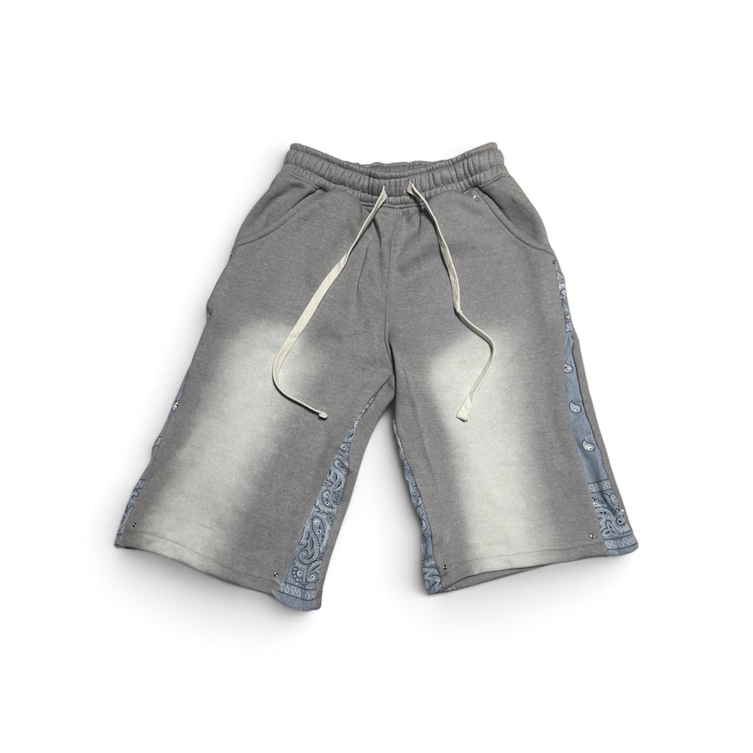SMALL GREY OVERSIZED FLARED PAISLEY SHORTS